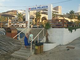 Villa With 180 Degree Sea View - Sleeps 2-6