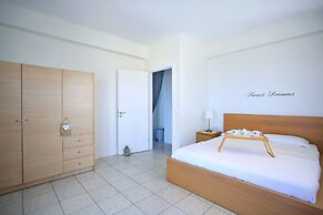 Villa With 180 Degree Sea View - Sleeps 2-6