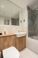 Comfy 2 Bedroom Apartment Near Edinburgh City Centre