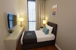 Homey Airport Hotel