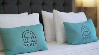 Homey Airport Hotel