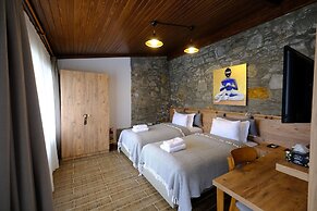 Ephesus Retreat