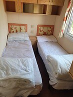 Discover Comfort Home From Home 8-birth Caravan