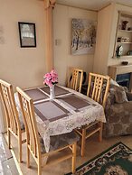 Discover Comfort Home From Home 8-birth Caravan