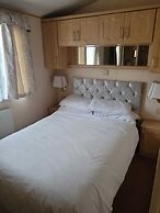 Discover Comfort Home From Home 8-birth Caravan