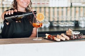 Greet Hotel La Rochelle Centre