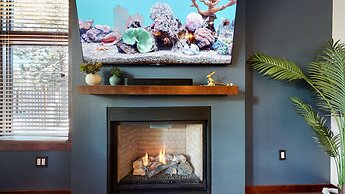 Solstice #14 2 Bedroom Condo by RedAwning