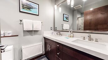 Solstice #14 2 Bedroom Condo by RedAwning