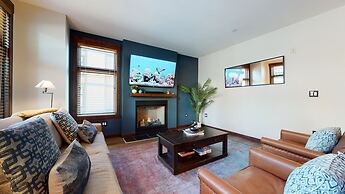 Solstice #14 2 Bedroom Condo by RedAwning