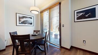 Solstice #14 2 Bedroom Condo by RedAwning