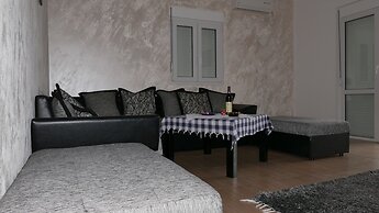 ApartHotel Stijovic