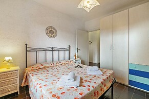 Il Vecchio Faro A30 150mt From The Beach