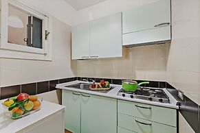 Il Vecchio Faro A30 150mt From The Beach