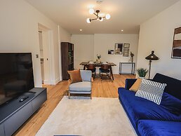 The Mabel Suite Stone Cross Mansion