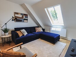 The Mabel Suite Stone Cross Mansion