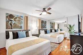 Stunning Waterfront 3BR with Heated POOL