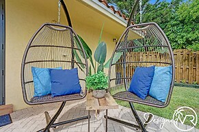 Stunning Waterfront 3BR with Heated POOL