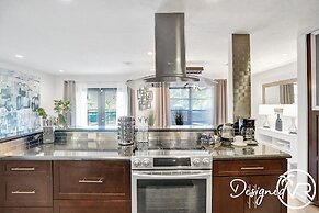 Stunning Waterfront 3BR with Heated POOL