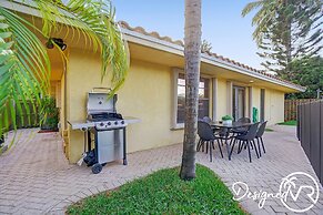 Stunning Waterfront 3BR with Heated POOL