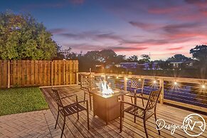 Stunning Waterfront 3BR with Heated POOL