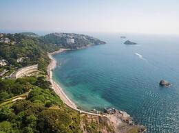 Lovely Apartment Sleeps 6 Singles in Torquay