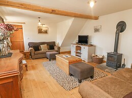 Old Hall Byre