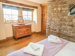 Old Hall Byre