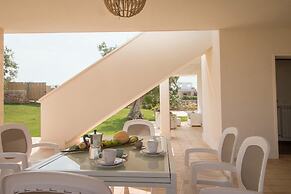 TD Villa Patrizia Pool Alfresco Kitchen