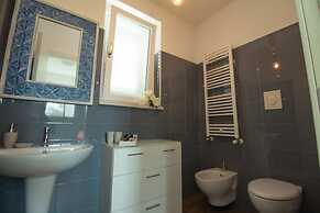 TD Villa Patrizia Pool Alfresco Kitchen