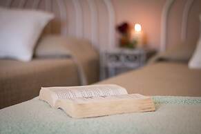 TD Casale Del Vento in the Countryside With Pool