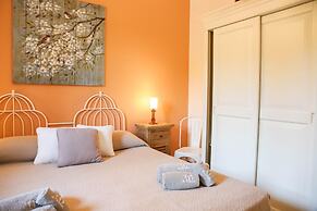 TD Casale Del Vento in the Countryside With Pool