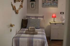 TD Villa Marinesca Typical Villa With Pool