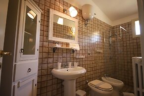 TD Villa Marinesca Typical Villa With Pool