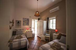 TD Villa Marinesca Typical Villa With Pool