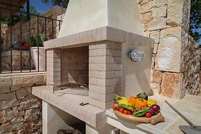 TD Casale Terranova Stone Farmhouse With Pool