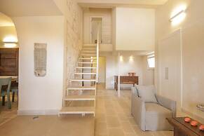 TD Casa Lul Panoramic Pool Over Mediterranean Scrub