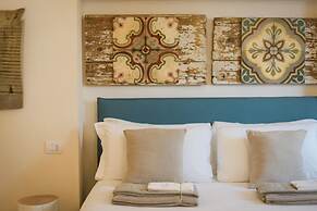 TD Casa Lul Panoramic Pool Over Mediterranean Scrub