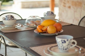 TD Villa Luna Trulli With Large Pool