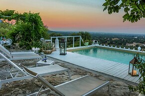 TD Casa Torchiano Hilltop Pool With Sea View