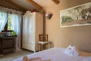 TD Casa Torchiano Hilltop Pool With Sea View