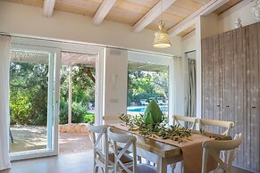 TD Il Vecchio Fienile Outdoor Kitchen With Pool View