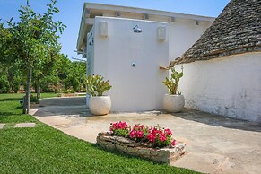 TD Trulli Della Rosatella Typical Trulli w Pool