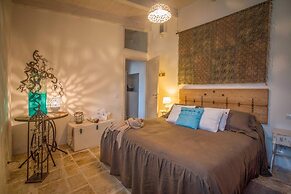 TD Trulli Della Rosatella Typical Trulli w Pool