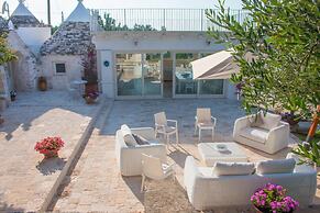 TD Trulli di Bouganville w Large Amazing Pool