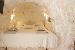 TD Trulli di Carole Renovated Trulli With Pool