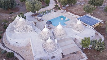 TD Trulli di Carole Renovated Trulli With Pool