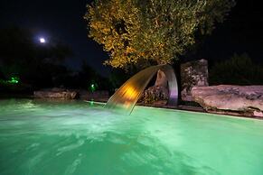 TD Trulli di Montaltino With Stunning Huge Pool