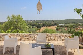 TD Trulli Terralta Panoramic Pool Over Countryside