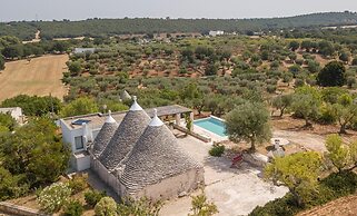 TD Trulli Terralta Panoramic Pool Over Countryside