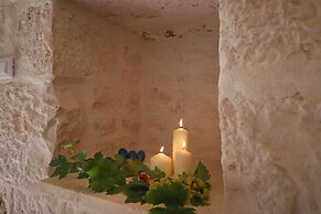 TD Trulli Terralta Panoramic Pool Over Countryside
